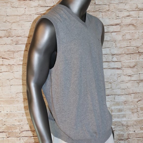 MEN'S GRAY TOMMY HILFIGER V-NECK SWEATER NWOT XL - Picture 2 of 6